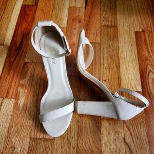 Chunky heels *6